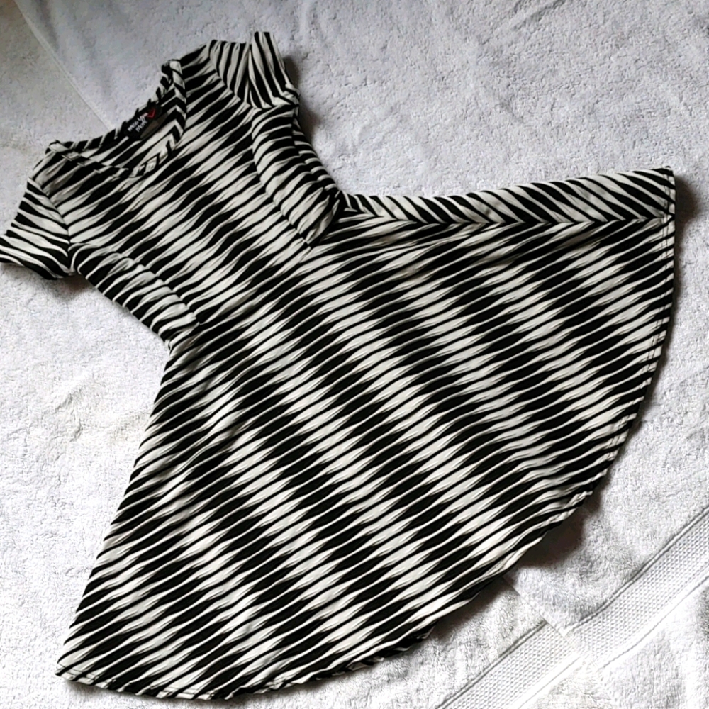 Miss You More Girls Black/White Dress